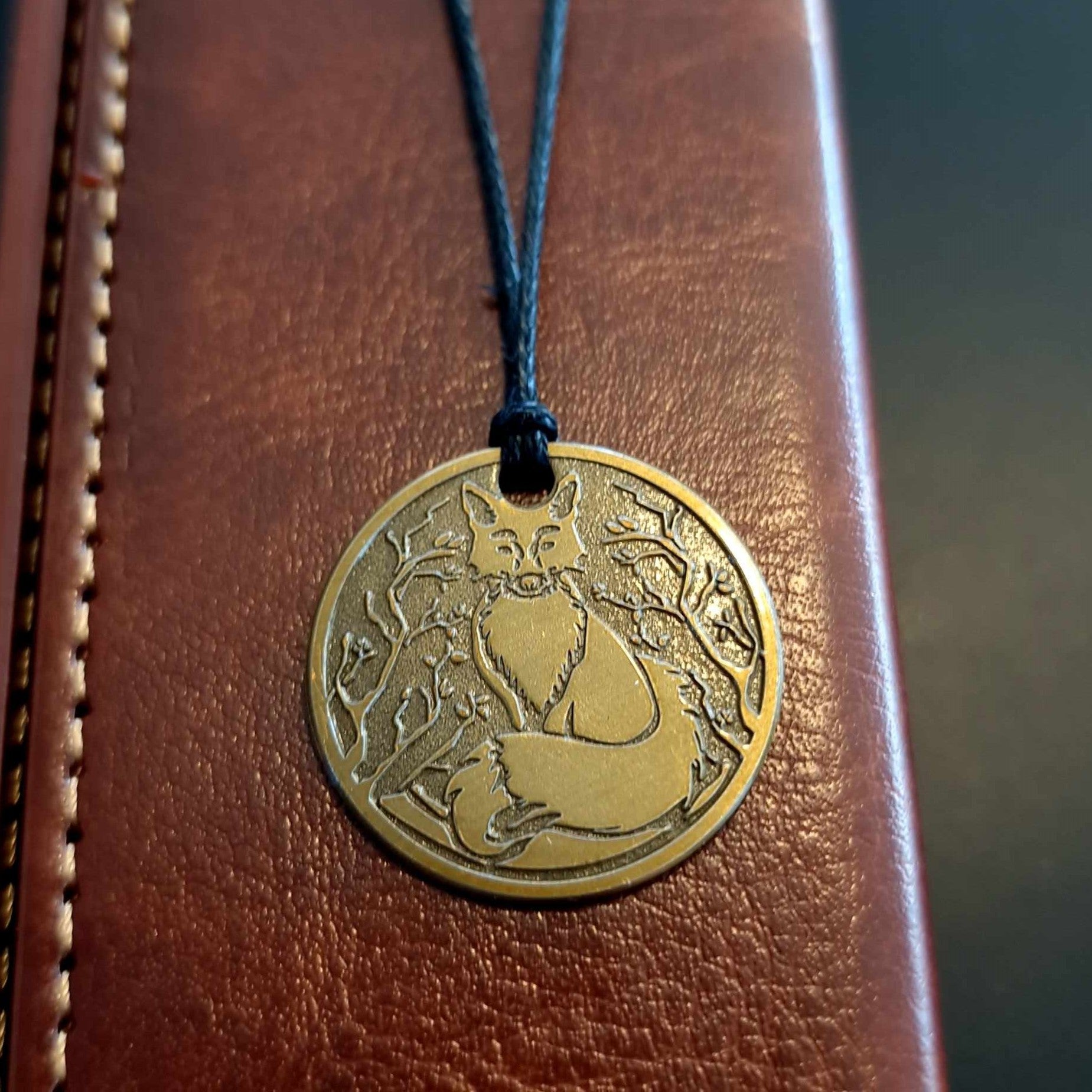 Lindorm Dice: Fox Amulett Necklace